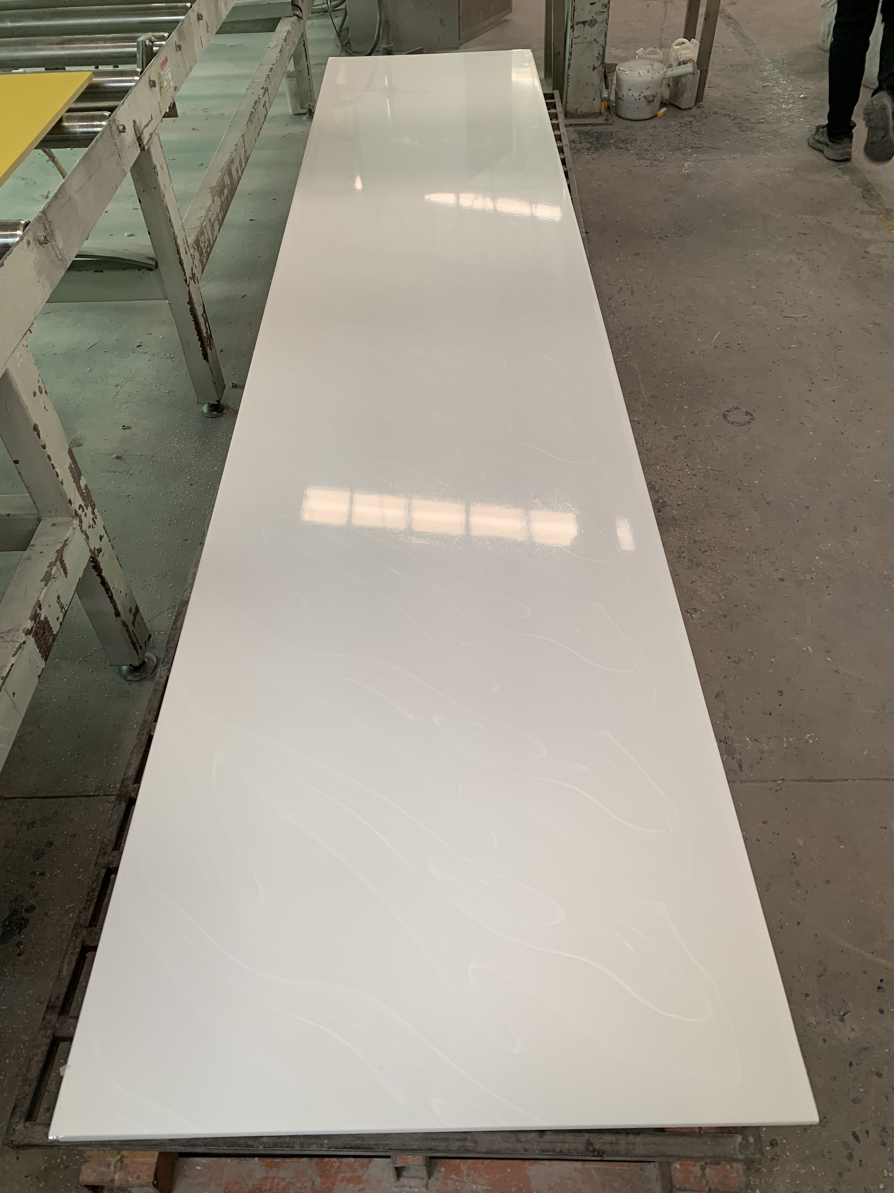 Hanex 6-30mm Espessura Durável Bom Preço Atacadista Superfície Sólida Vanity Top