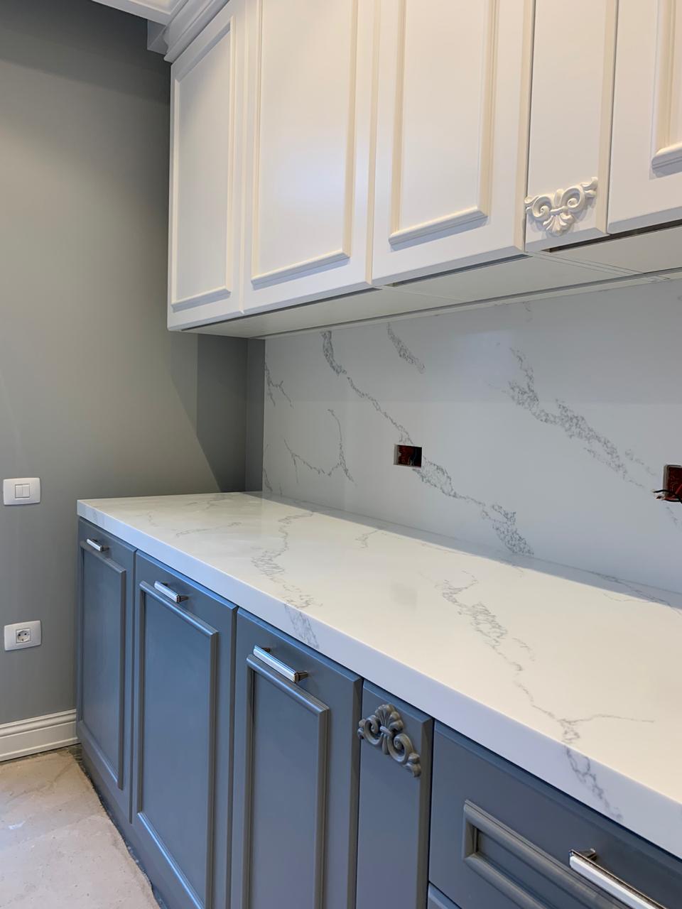 Folhas de superfície sólida de mármore artificial branco Calacatta HW6801