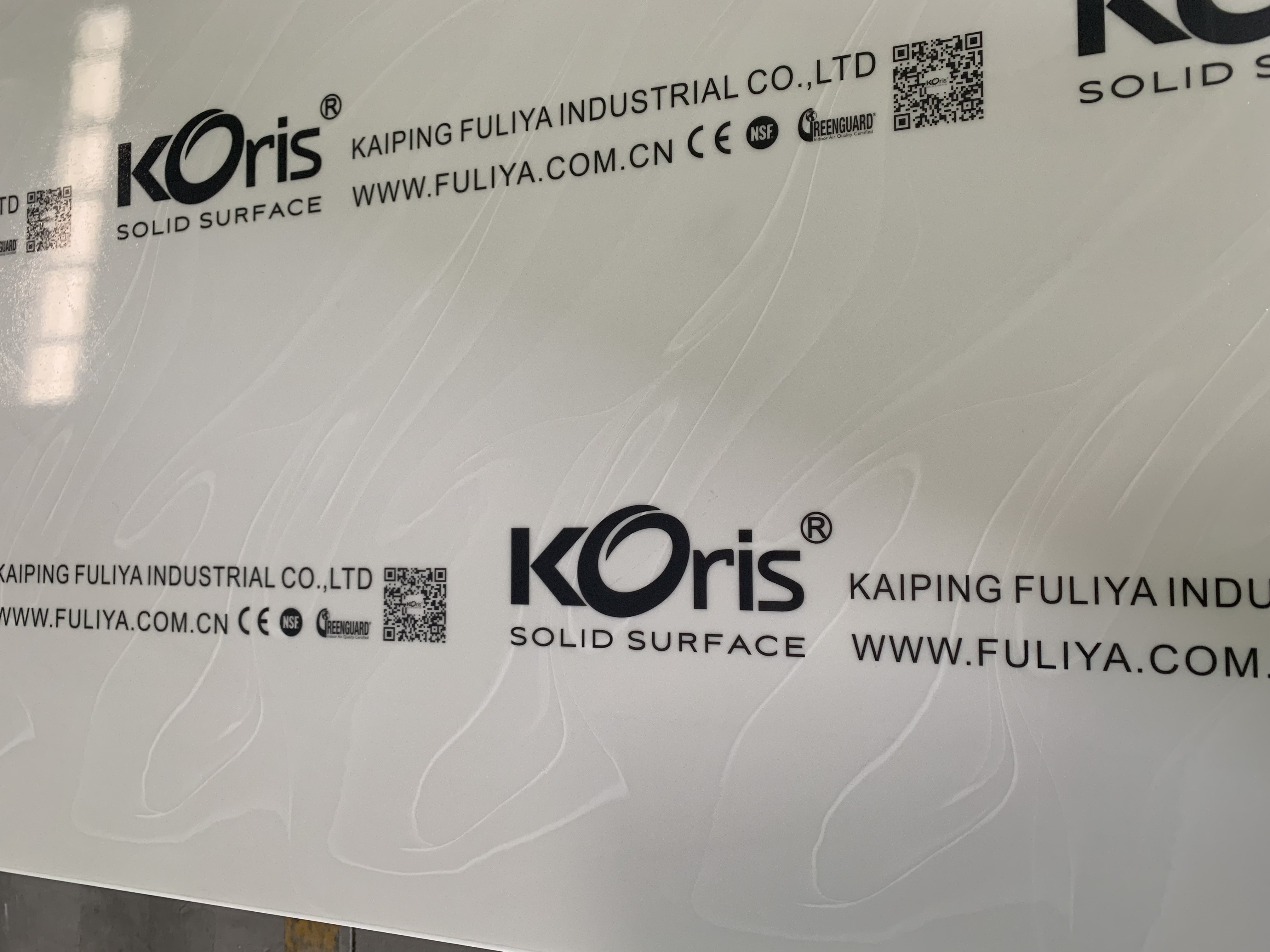 CE, NSF ISO 9001Fabricante em mármore artificial Termoform Superfície Sólida